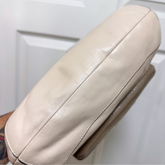 Coach Kristin Spectator Hobo Ivory Multi NWT - Picture 7 of 15
